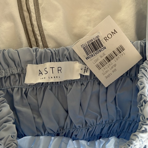 ASTR puffed sleeve Savina top - light blue - Picture 3 of 3
